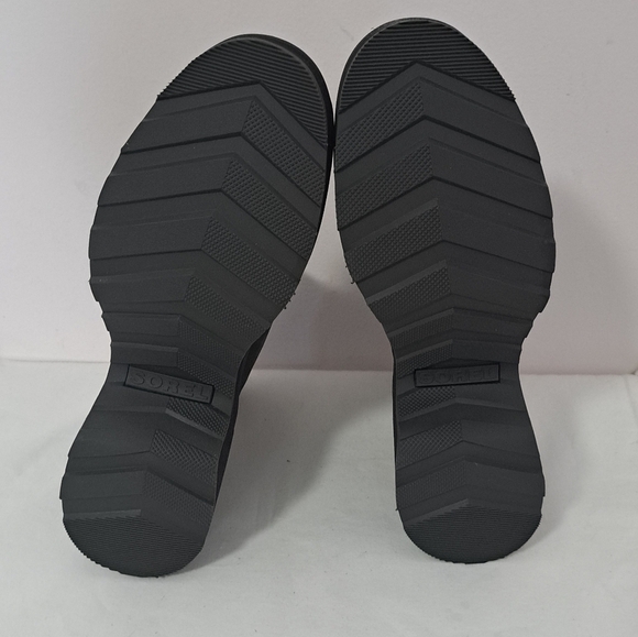 Sorel Black Ankle Boots - Picture 8 of 9